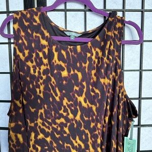 Leopard Print Sleeveless Top